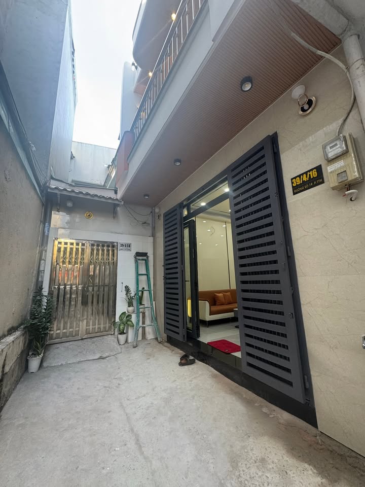 Nhà Gò Vấp 34.4m² giá 4.85 tỷ - Sẵn sàng vào ở ngay!