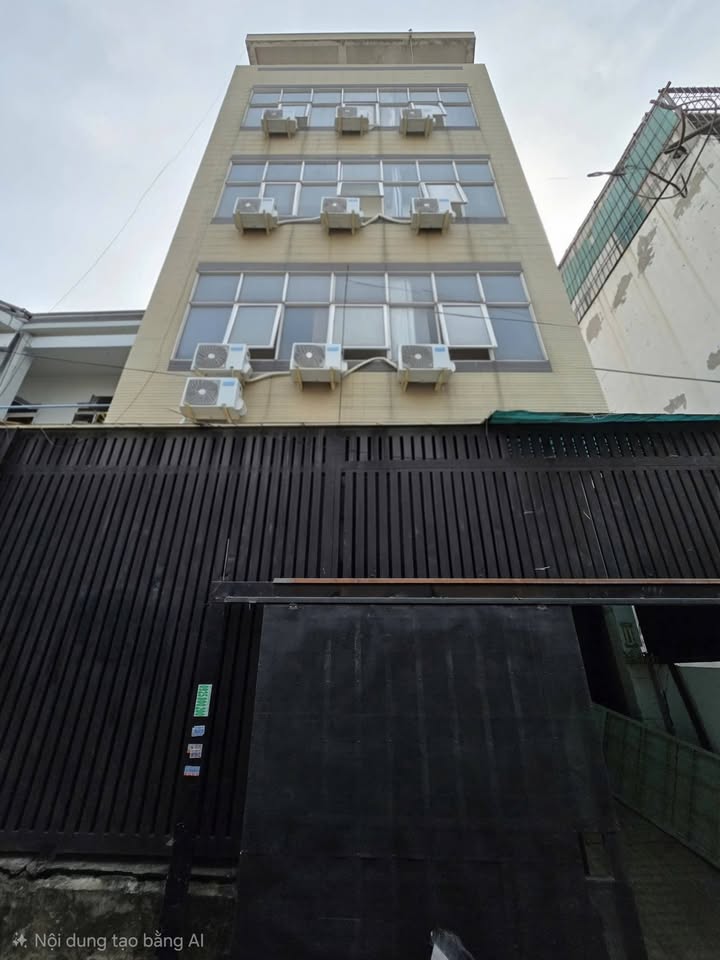 Toà nhà CHDV 20 phòng tại Bình Trị Đông B, Bình Tân 120m² giá 11.8 tỷ - Đầu tư sinh lời cao!