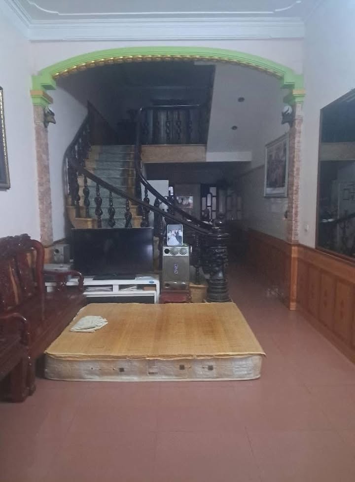 Nhà 4 tầng cho thuê tại Hạp Lĩnh, Bắc Ninh - Tiện nghi đầy đủ, mặt đường lớn!