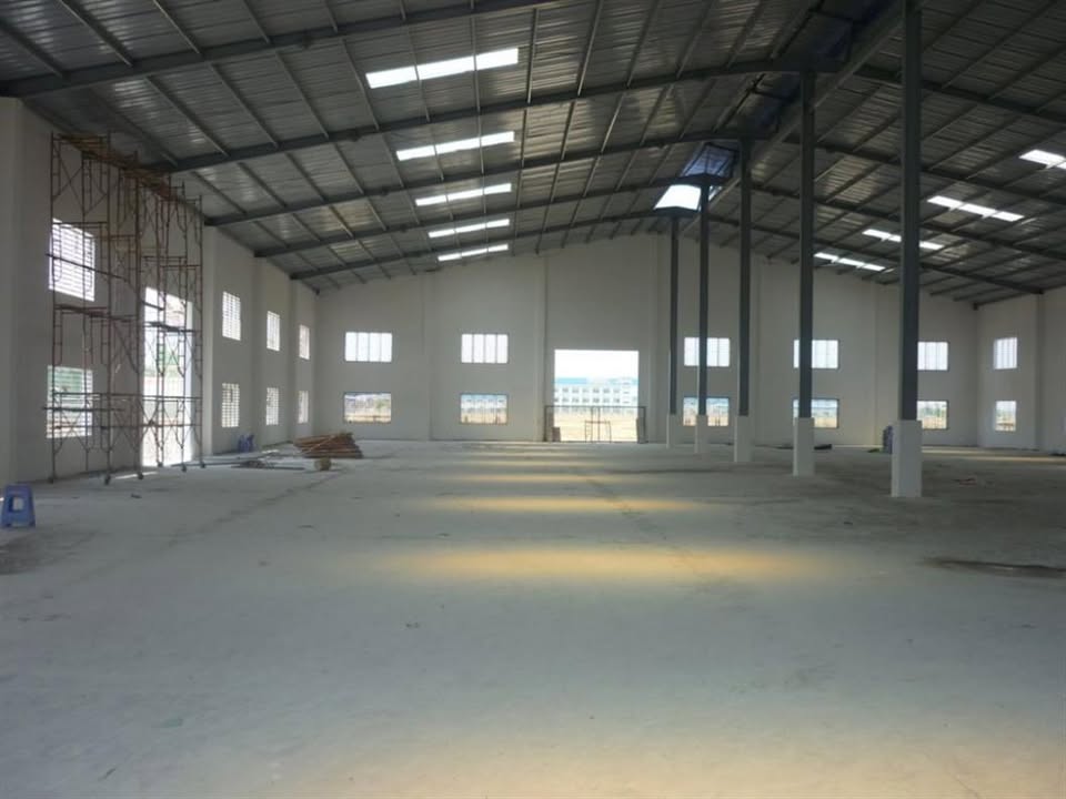 Nhà xưởng 2500m² KCN Đức Hòa 3 - Hoạt động ngay, giá tốt chỉ 26 tỷ!