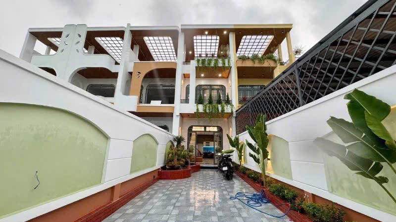 Nhà mới 162m² tại Long Trạch, Cần Đước - Đón Tết ngay với sân vườn rộng rãi!