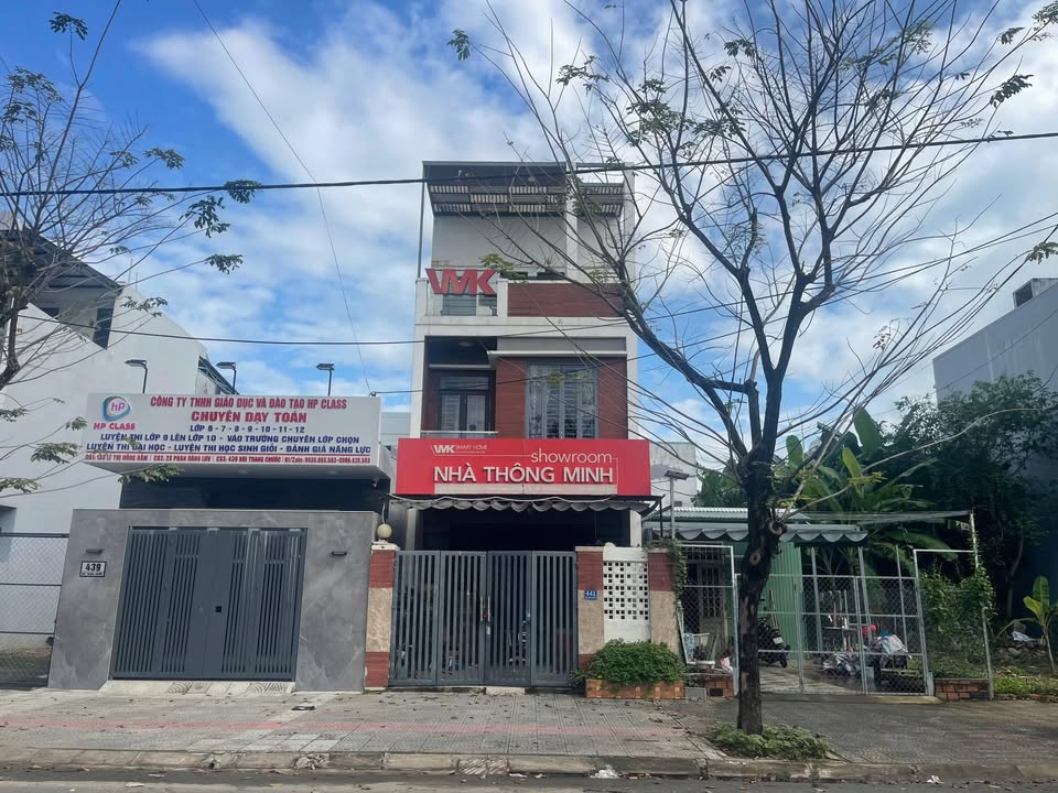 Bán nhà 3 tầng 441 Bùi Trang Chước, Hòa Xuân, Đà Nẵng 179.5m² - Vị trí kinh doanh tốt!
