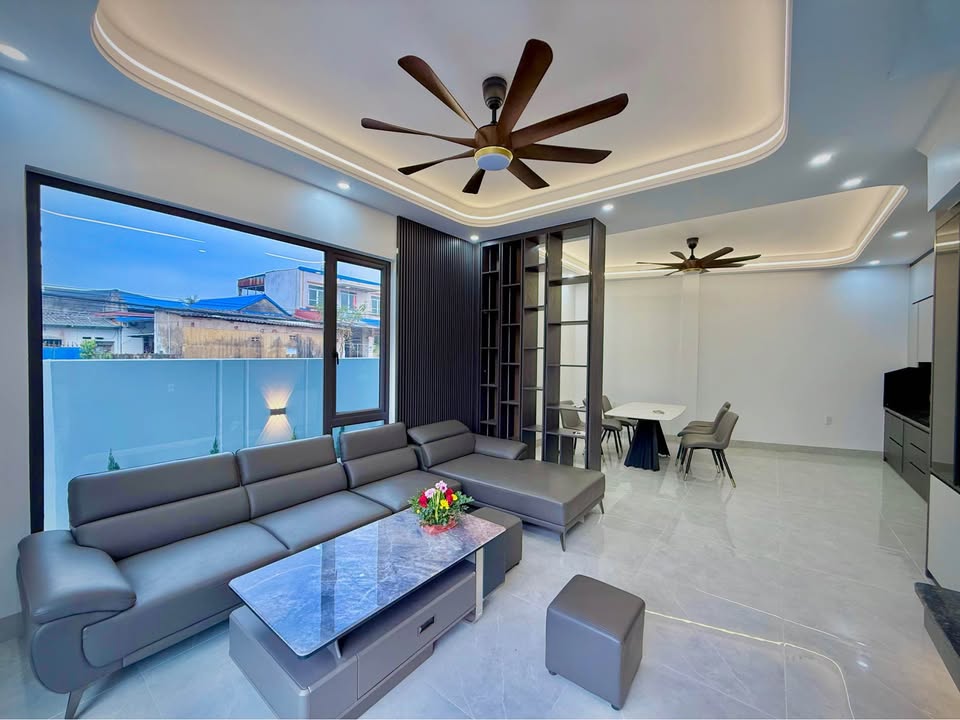 Nhà 2 tầng Phường Đồng Quang, Thái Nguyên 91m² giá 4.5 tỷ - Hướng Đông Nam thoáng đãng!