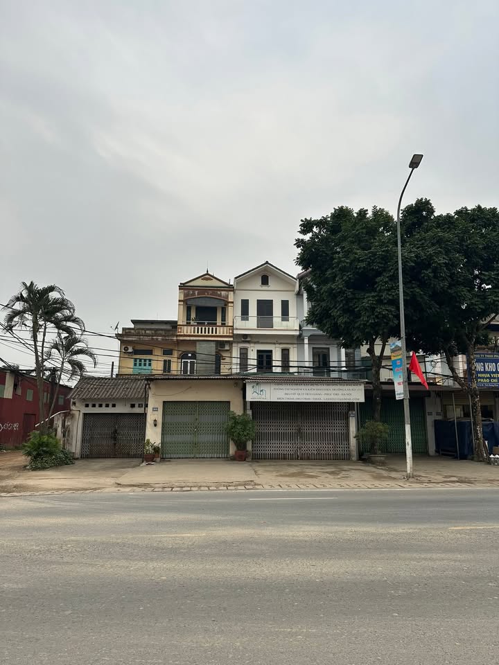 Nhà mặt đường QL32 xã Tích Giang 82m² - Sẵn nhà 3 tầng chính chủ!