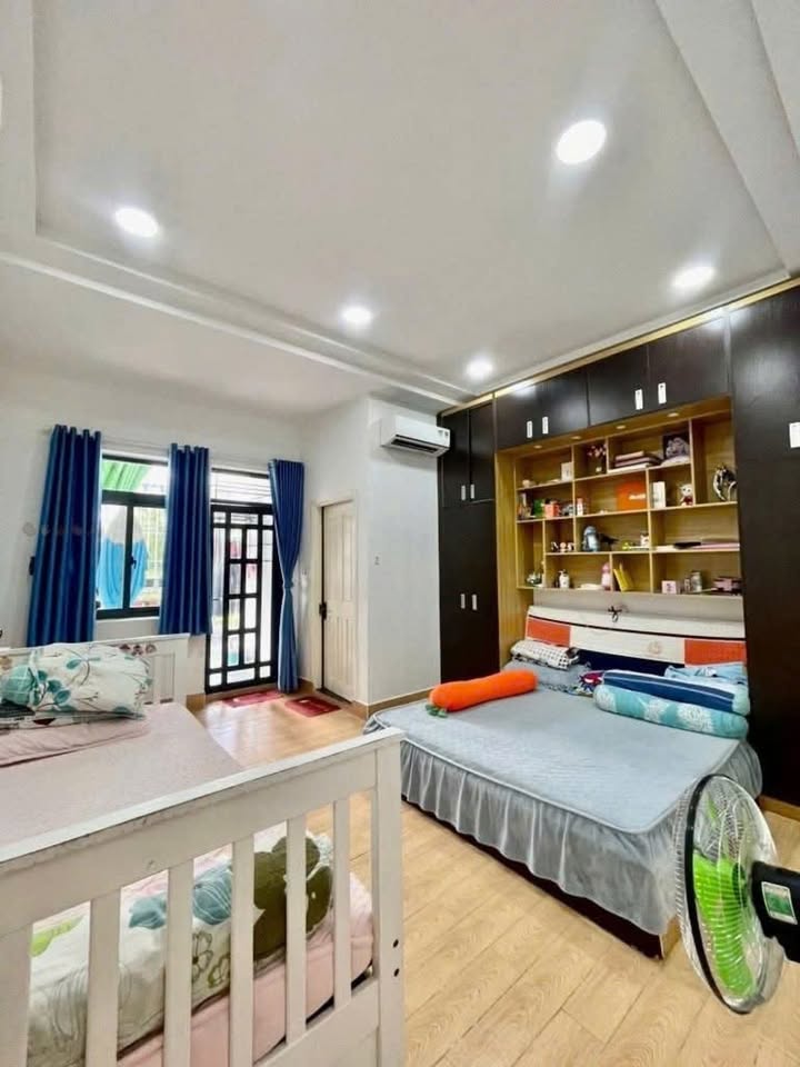 Nhà mặt tiền Lũy Bán Bích, Tân Phú 150m² giá 12 tỷ - Sẵn sàng vào ở ngay!