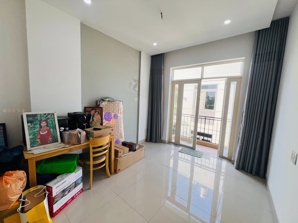 Cho thuê CHDV cao cấp 7PN, Cát Lái, Quận 2, 68m² - Nhà mới, rộng rãi!