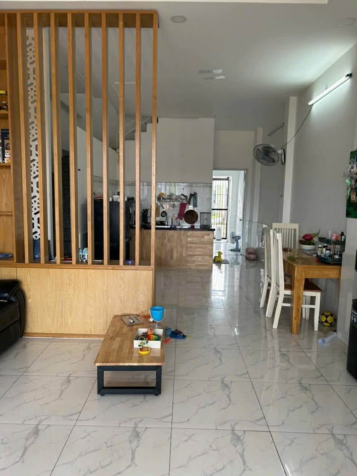 Nhà cho thuê khu đô thị Thịnh Gia, Bến Cát 3PN giá 5 triệu - Sạch sẽ, mới tinh!