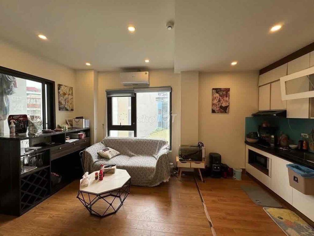 Căn hộ 1 phòng ngủ Nguyễn Thị Minh Khai, Quận 1 - Tiện nghi đầy đủ, giá chỉ 9.8 triệu!