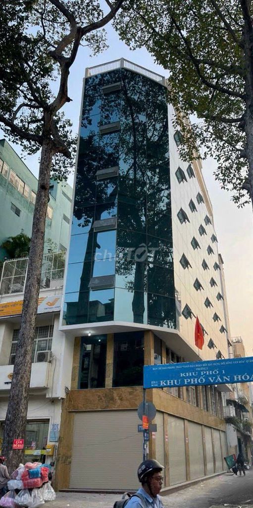 Nhà cho thuê 2MT Nguyễn Văn Trỗi, Phú Nhuận 720m² - Khu văn phòng cao cấp, vào ngay!