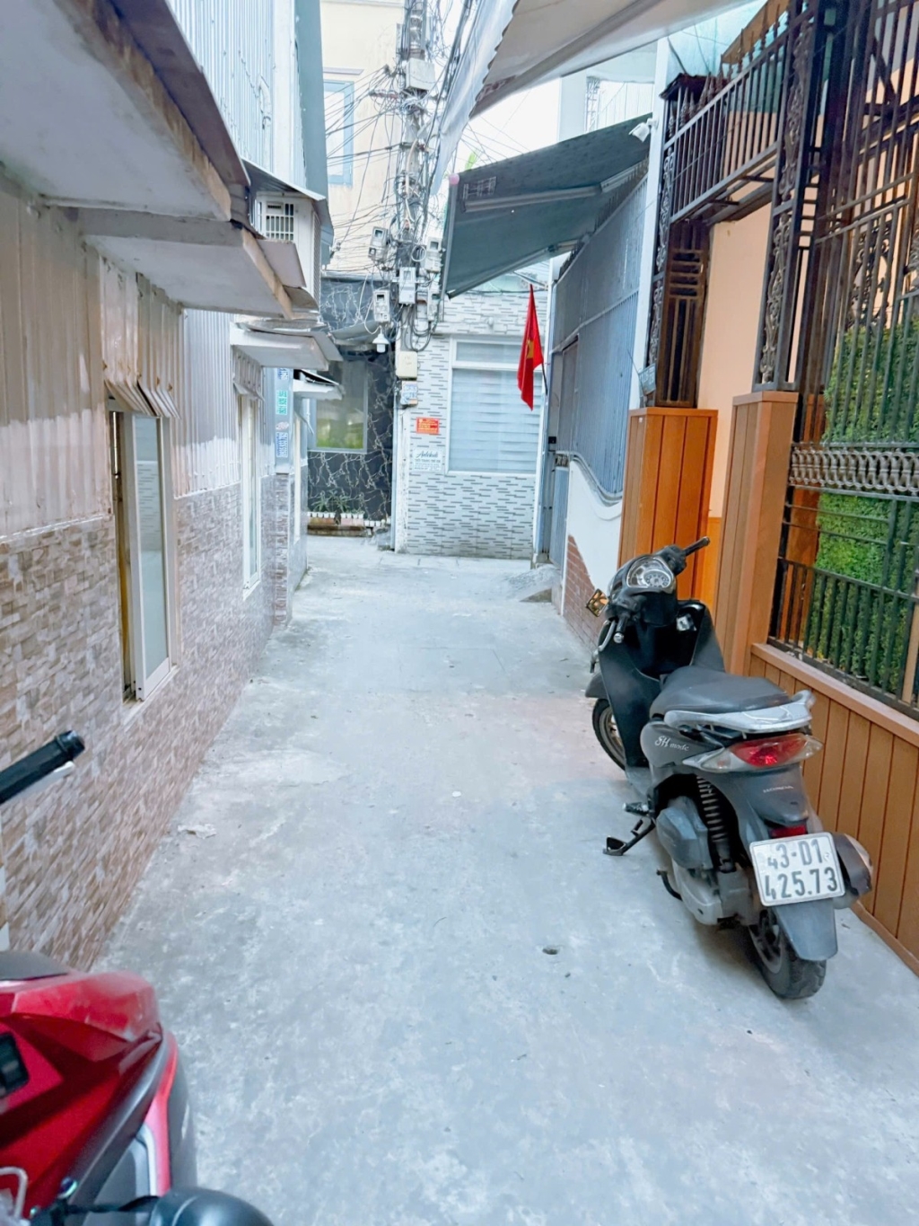 Nhà 2 tầng Đường Lê Độ, Quận Thanh Khê, 63m² giá chỉ 4.2 tỷ - Nhà đẹp kiên cố, tiện ích xung quanh phong phú!