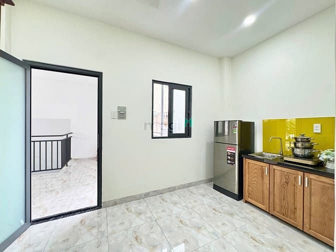 Phòng trọ cho thuê tại Phạm Văn Bạch, Tân Bình 26m² chỉ 4 triệu - Không gian riêng tư lý tưởng!