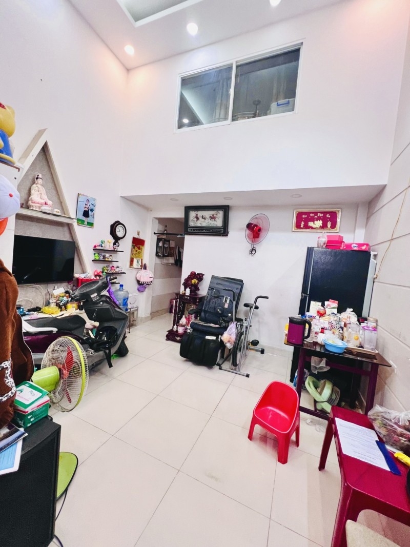 Nhà hẻm ô tô Thạch Lam Tân Phú 54m² giá 5.9 tỷ - Đầu tư sinh lời, vào ở ngay!