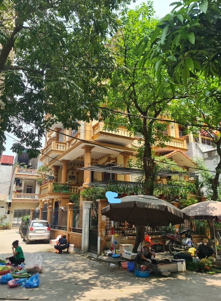 Nhà phố Hoàng Đạo Thúy 200m² giá 40 tỷ - Đầu tư sinh lời cao!