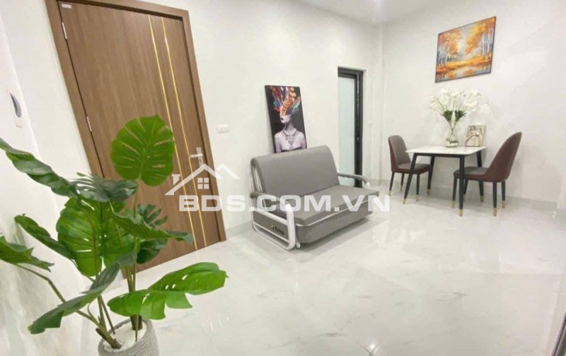 Nhà phố Tôn Thất Tùng Đống Đa 90m² giá 27.5 tỷ - Dòng tiền ổn định 150 triệu/tháng!