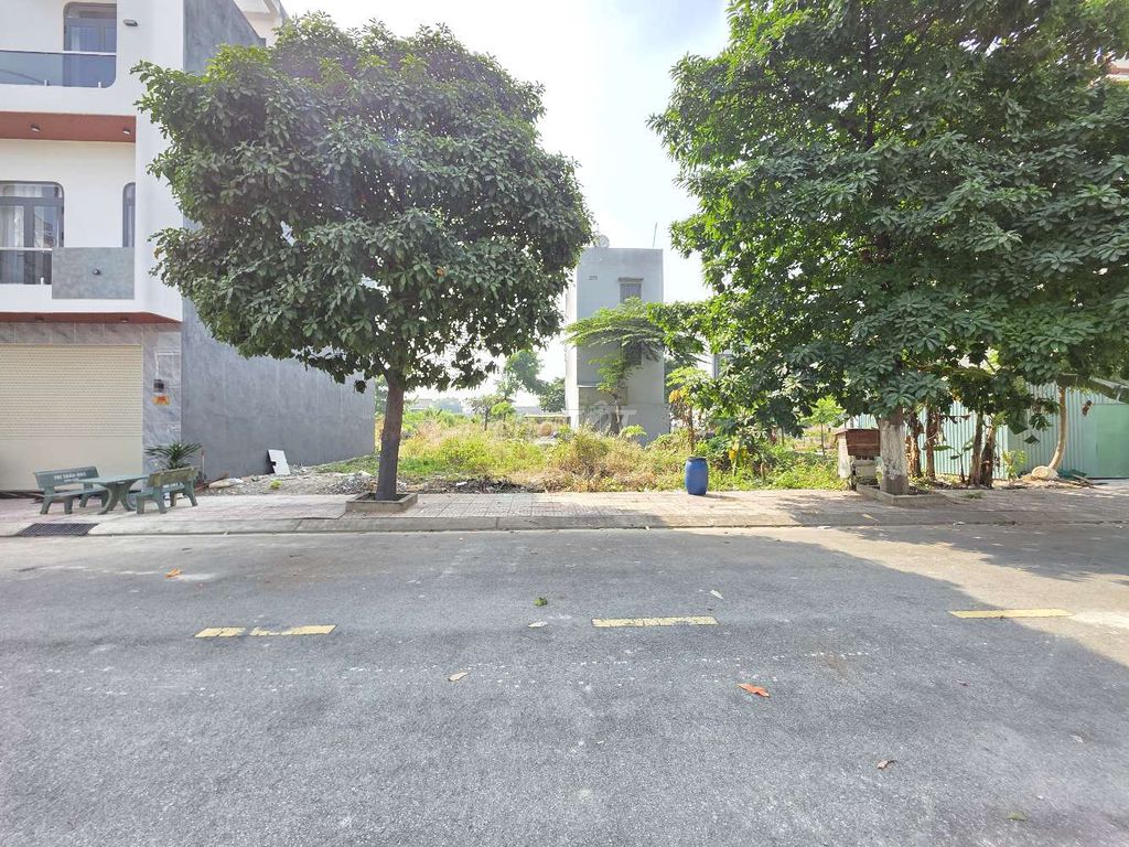 Đất đẹp KDC Phúc Đạt, phường Tân Đông Hiệp, Tp Dĩ An 60m² giá 3.3 tỷ - Pháp lý rõ ràng, tiện ích đầy đủ!