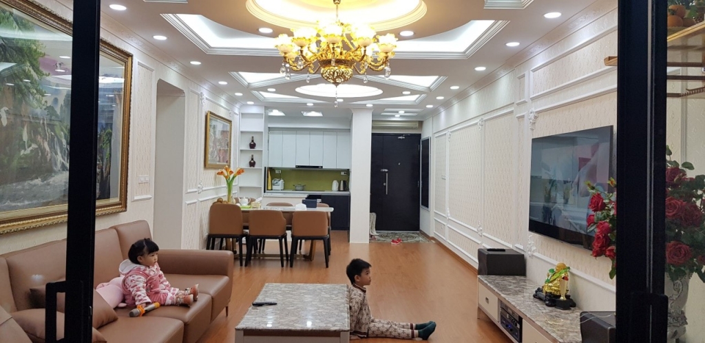 Căn hộ Hà Thành Plaza 102 Thái Thịnh 115m² giá 10.9 tỷ - Nội thất cao cấp, sẵn sàng vào ở!