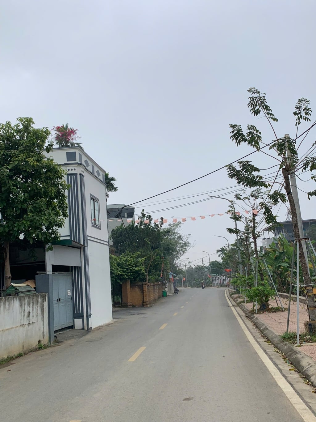 Đất lô góc Hòa Lạc 80m² giá chỉ 2 tỷ - Tiềm năng đầu tư lớn!