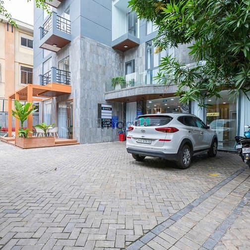 Bán tòa nhà văn phòng 215 Nguyễn Văn Thủ, Quận 1 - Đầu tư sinh lời hấp dẫn!