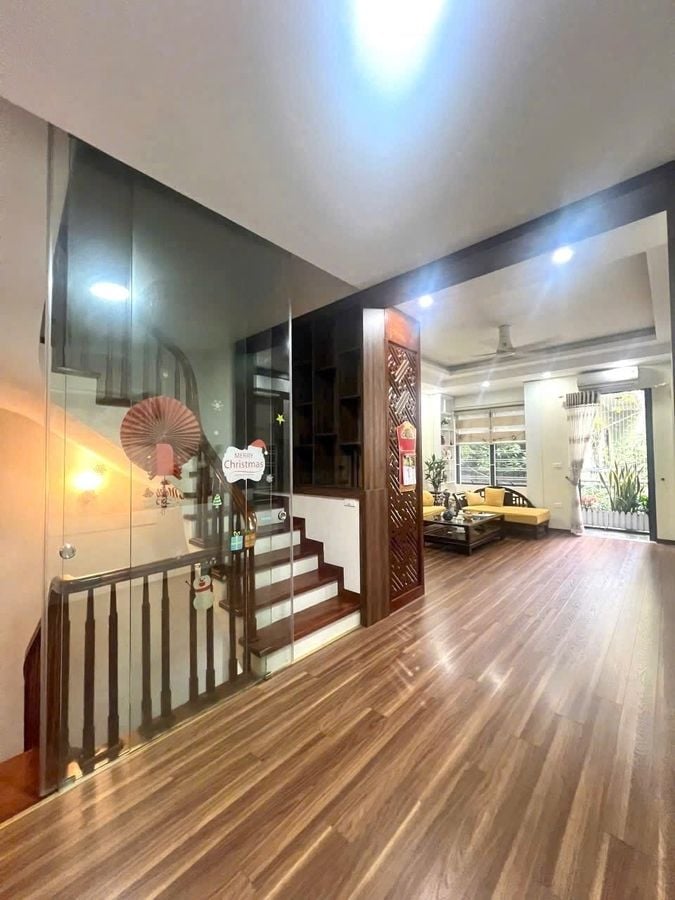 Nhà phố Thái Hà 57m² giá 32 tỷ - Lô góc cực hiếm, 3 mặt thoáng