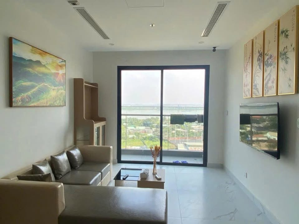 Căn hộ The Beverly quận 9 80m² giá 10.5 triệu - Full nội thất tiện nghi!