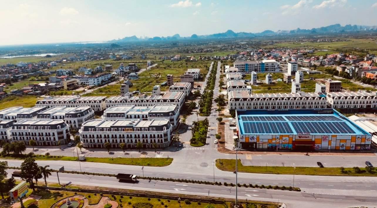 Shophouse Vincom Uông Bí 100m² giá 3.3 tỷ - Đầu tư sinh lời lý tưởng!