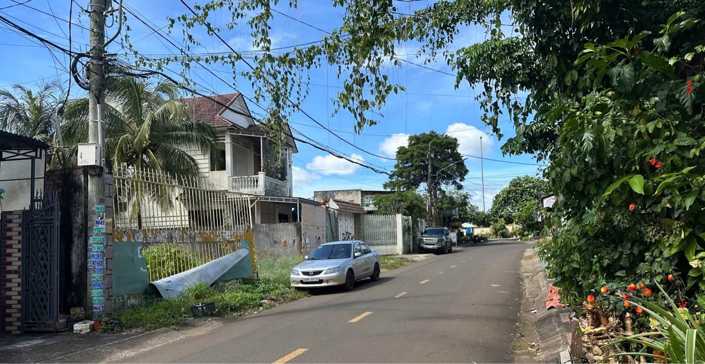 Nhà mặt tiền Âu Dương Lân, Pleiku 230m² giá 6 tỷ - Tiện ích đỉnh cao!