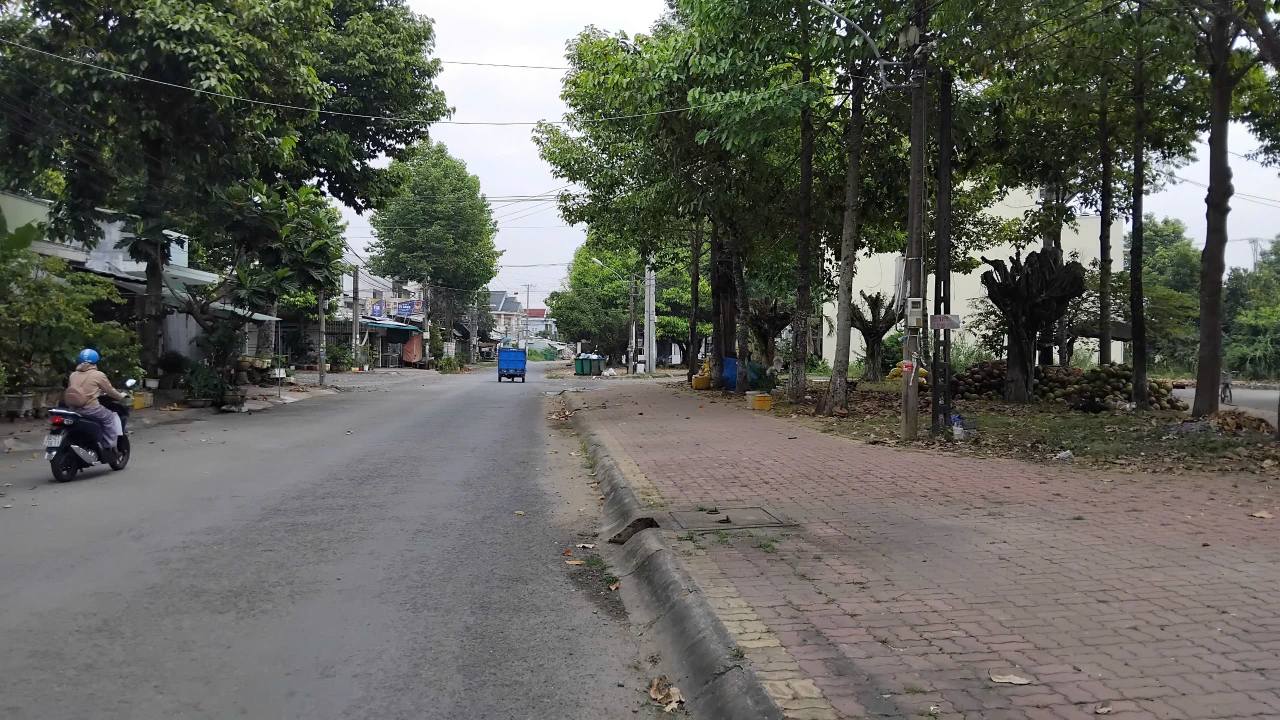 Đất nền Khu Dân Cư Trường An Vĩnh Long 107,6m² giá 1,6 tỷ - Sổ đỏ chính chủ!