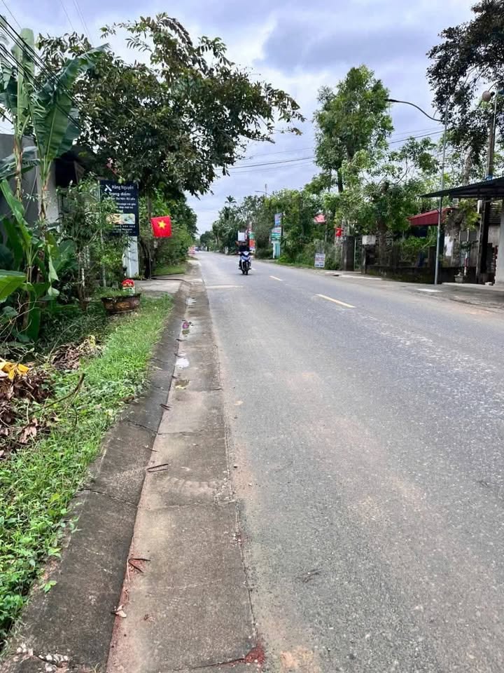 Đất nền tại Quốc lộ 47C, Trung Chính, Nông Cống - Giá chỉ 1.2 tỷ, sổ đỏ chính chủ!