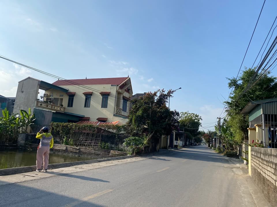 Đất nền 122m² tại Quảng Thịnh, Thanh Hóa - Giá chỉ 2.2 tỷ, mặt tiền 7m hấp dẫn!