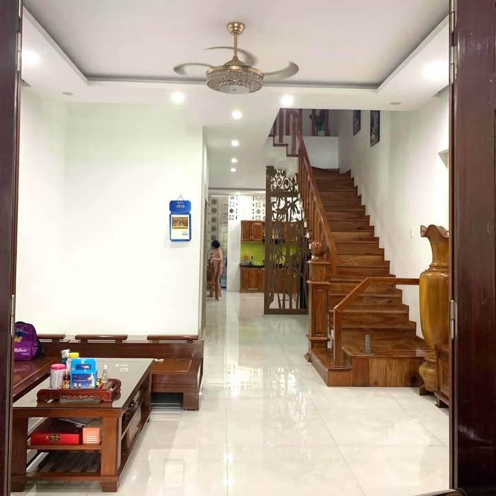 Nhà nguyên căn Hòa Khánh Bắc, Liên Chiểu 400m² giá 22 triệu - Chính chủ cho thuê ngay!