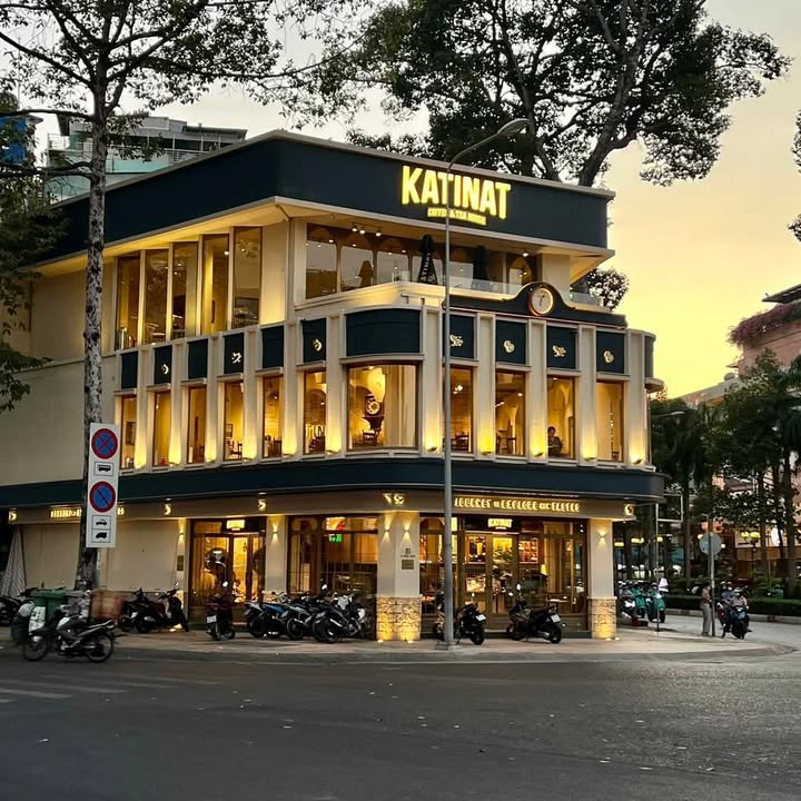 Cho thuê nhà mặt phố Trần Đại Nghĩa, quận Hai Bà Trưng, 160m² - Kinh doanh sầm uất 24/7!