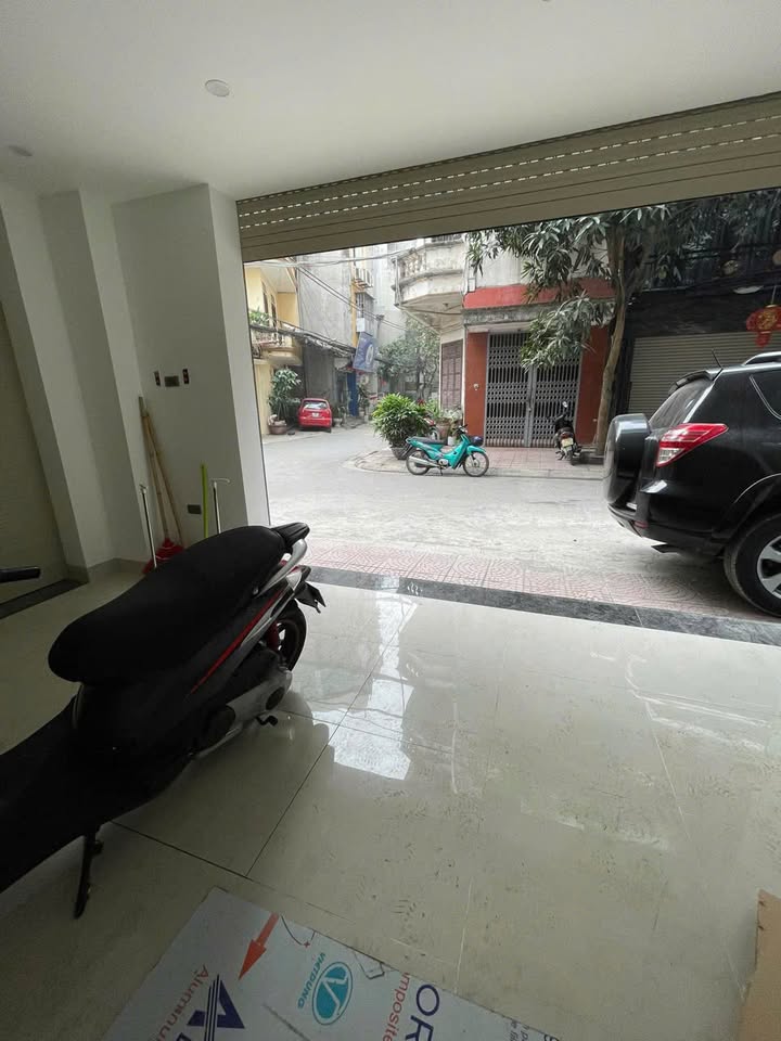 Cho thuê mặt bằng kinh doanh phố Trần Cung Bắc Từ Liêm 50m² giá 15 triệu - Vị trí đắc địa, kinh doanh sầm uất!