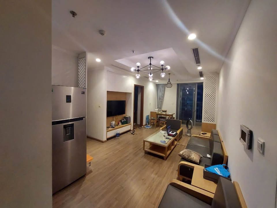 Căn hộ Park 11, Vĩnh Tuy 2PN giá 14.5 triệu - Nhà mới đầy đủ nội thất!