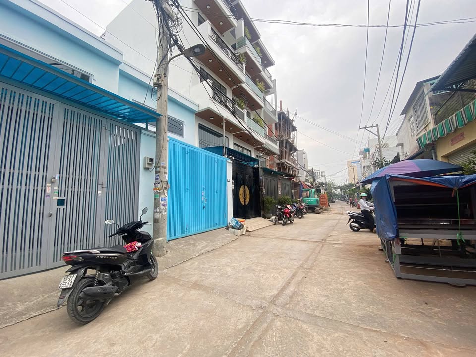 Nhà phố Tân Hòa Đông, Bình Tân 162m² giá 7.5 tỷ - Vị trí đắc địa, thuận tiện giao thông!