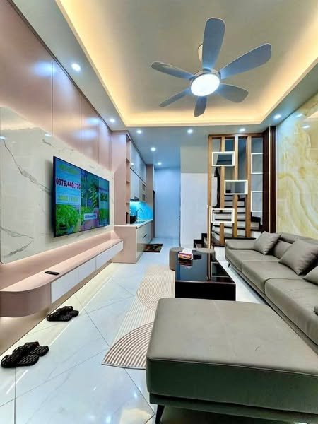 Bán nhà Dương Nội Hà Đông 30m² giá 6.6 tỷ - Ngõ thoáng, di chuyển thuận tiện!