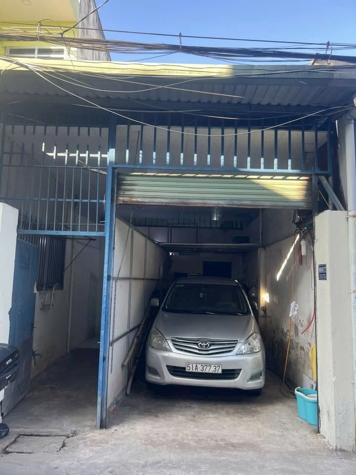 Nhà bán phường Bình Chiểu Thủ Đức 65m² giá 4.2 tỷ - Tặng nhà cấp 4!