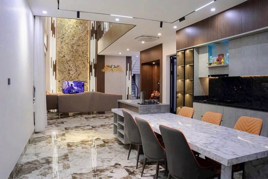 Biệt thự nghỉ dưỡng Bà Nà Hills 7.000m² giá 60 triệu - Không gian riêng biệt tuyệt vời!