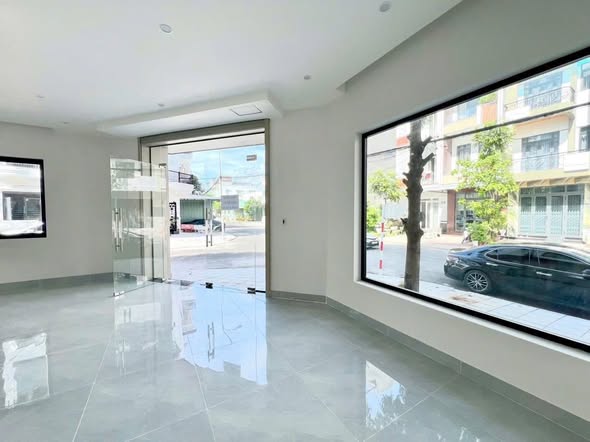 Mặt bằng cho thuê KDC Đại học Y Dược Cần Thơ 60m² giá 9 triệu - Phù hợp với nhiều loại hình kinh doanh!