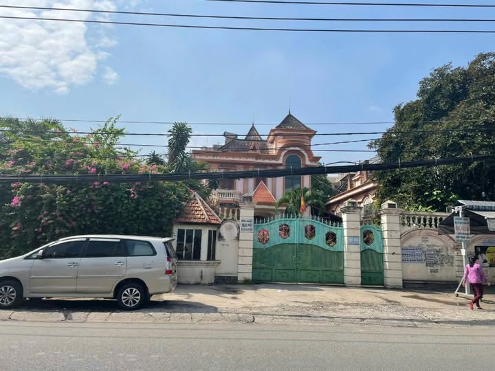 Đất vàng góc 3 mặt tiền Ung Văn Khiêm 2122m² giá 750 tỷ - Cơ hội đầu tư hiếm có!