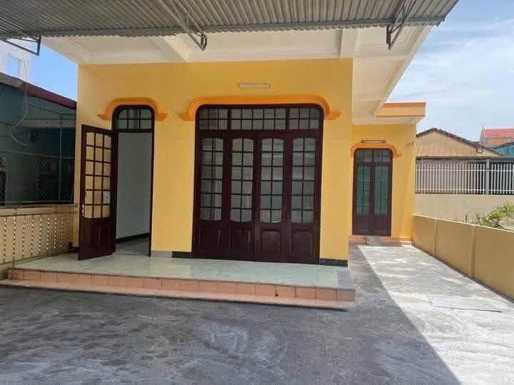 Nhà mặt tiền Thái Phiên, Đồng Hới 137m² giá 2 tỷ - Đầu tư sinh lời ngay!