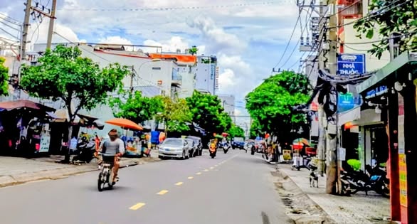 Nhà mặt tiền Âu Dương Lân, Quận 8 - 51m² giá 6 tỷ - Ô tô vào nhà!