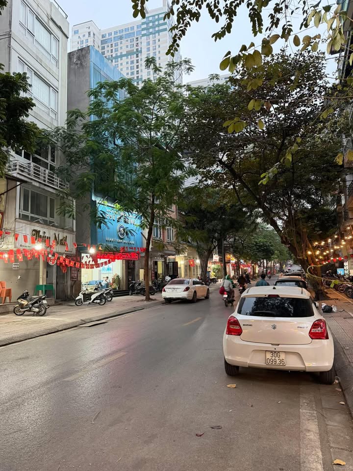 Chủ gửi bán nhà C4 tập thể Ngọc Lâm 15m² giá 1.4 tỷ - Đầu tư tuyệt vời!