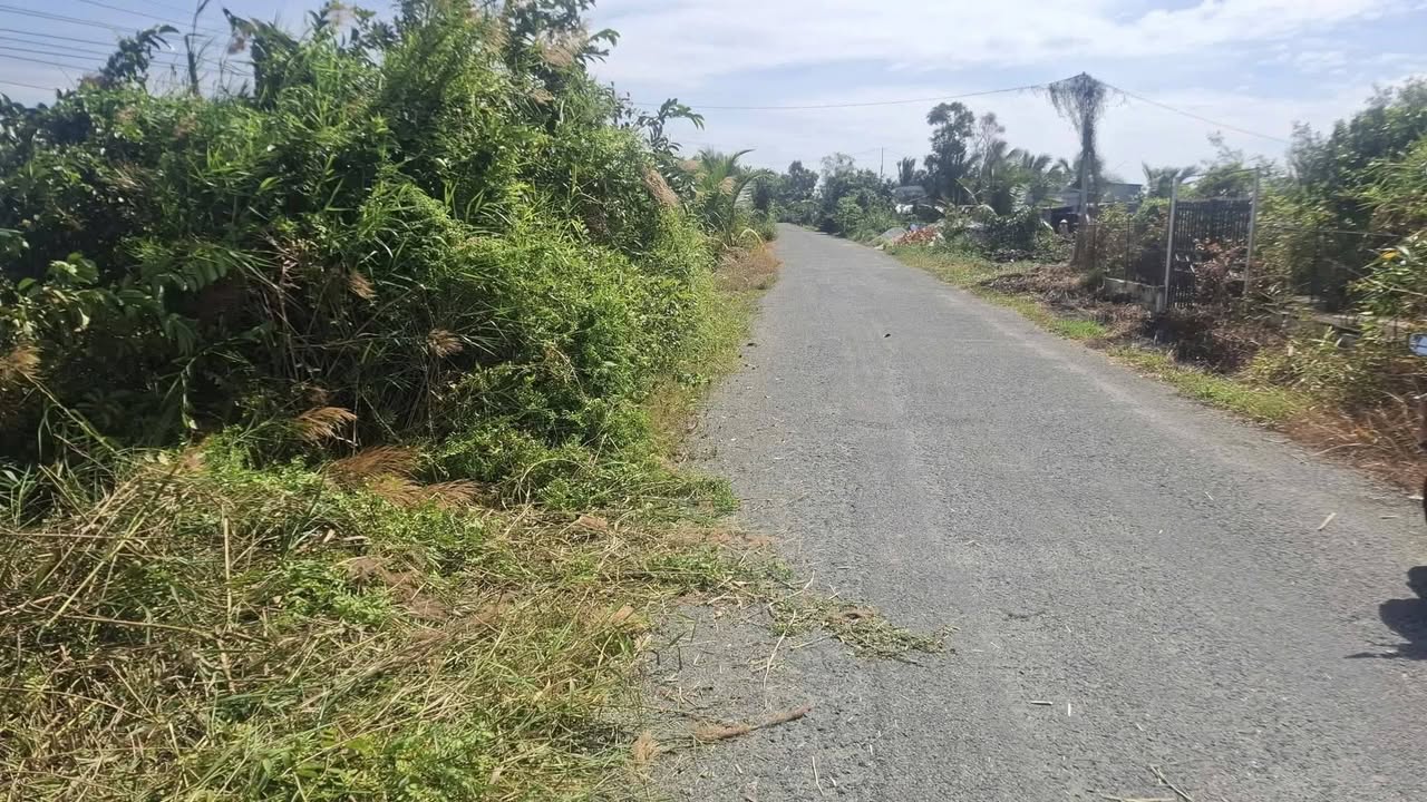 Đất nền 4 công xã Đông Hưng B, Kiên Giang - Giá chỉ 800 triệu, thuận lợi kinh doanh!