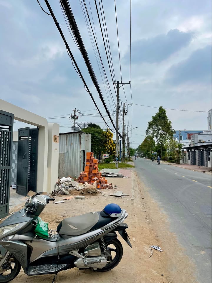 Nhà mặt tiền Trương Văn Kỉnh, TP. Trà Vinh 125m² giá 4.2 tỷ - Kinh doanh đắc địa!