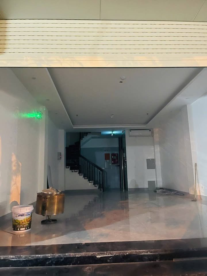 Cho thuê văn phòng tại Văn Phú, Quận Hà Đông 57m² - Thiết kế hiện đại, sẵn sàng hoạt động!