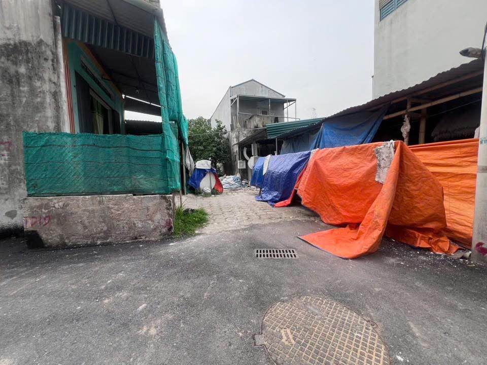 Đất nền xóm 4 Liêm Chung 78m² giá 2 tỷ - 2 mặt tiền oto vào tận nơi!