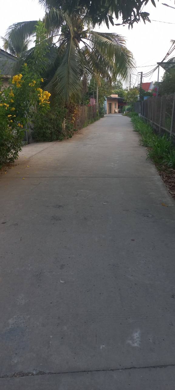 Nhà mái thái mặt tiền hẻm Phú Hưng Bến Tre 333m² giá 1.7 tỷ - Sẵn sàng vào ở!