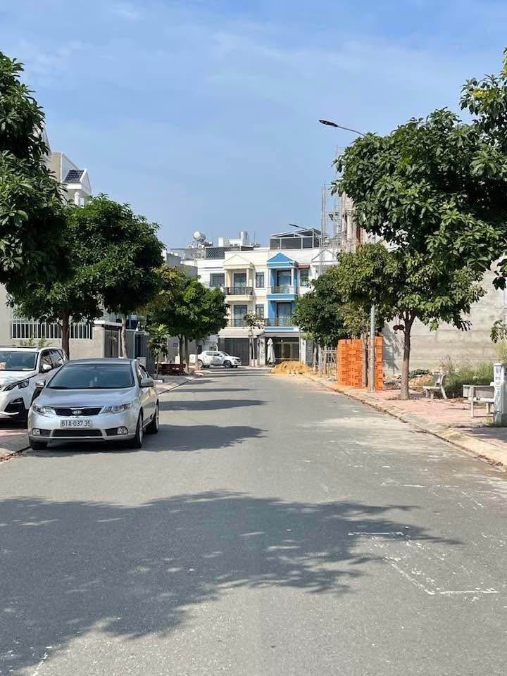 Đất nền KDC Phúc Đạt Thủ Dầu Một 100m² giá 4 tỷ - Sổ hồng chính chủ