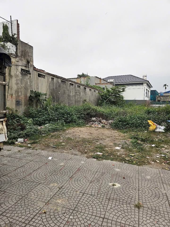 Bán lô đất 165m² tại Trục Chính Yên Hòa, Đông Triều - Giá chỉ 1,8 tỷ!