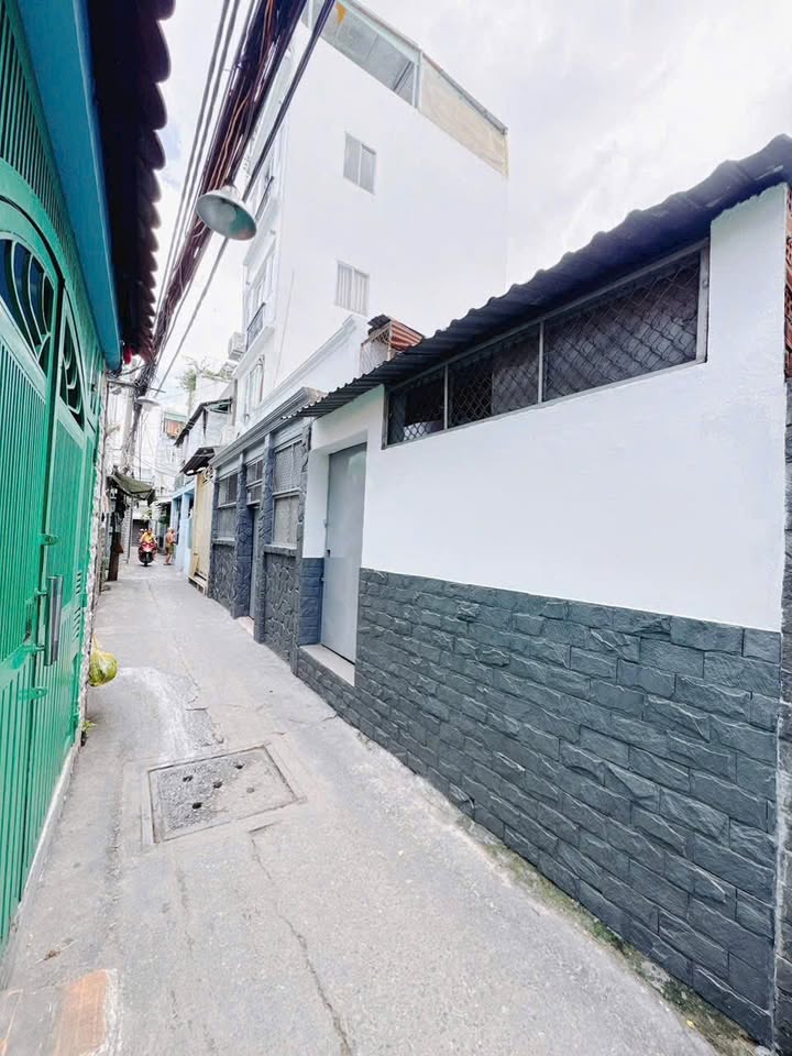 Nhà cấp 4 đường Xóm Chiếu quận 4, diện tích 114m² giá 7.5 tỷ - Cơ hội đầu tư tuyệt vời!